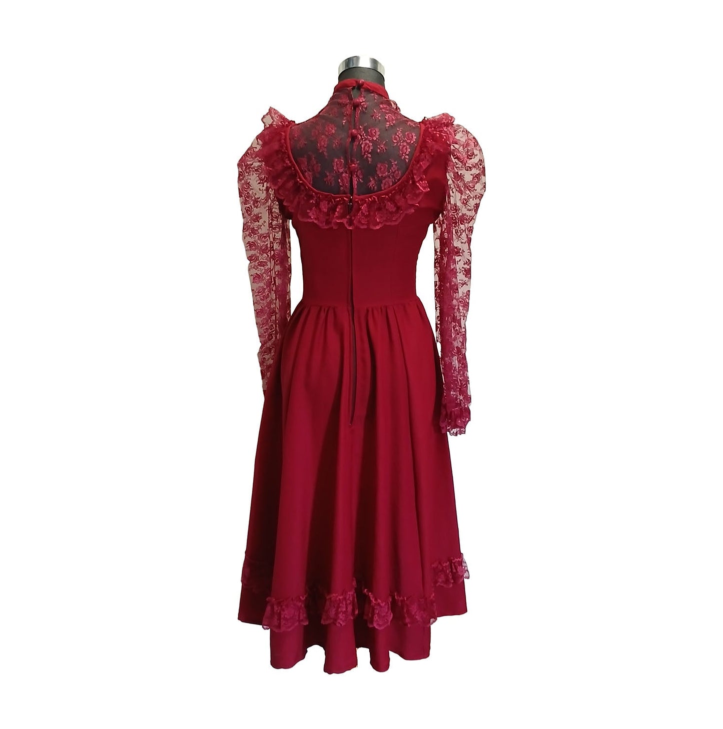 Vintage hand made gunne sax style cherry red lace dress. Modeshy