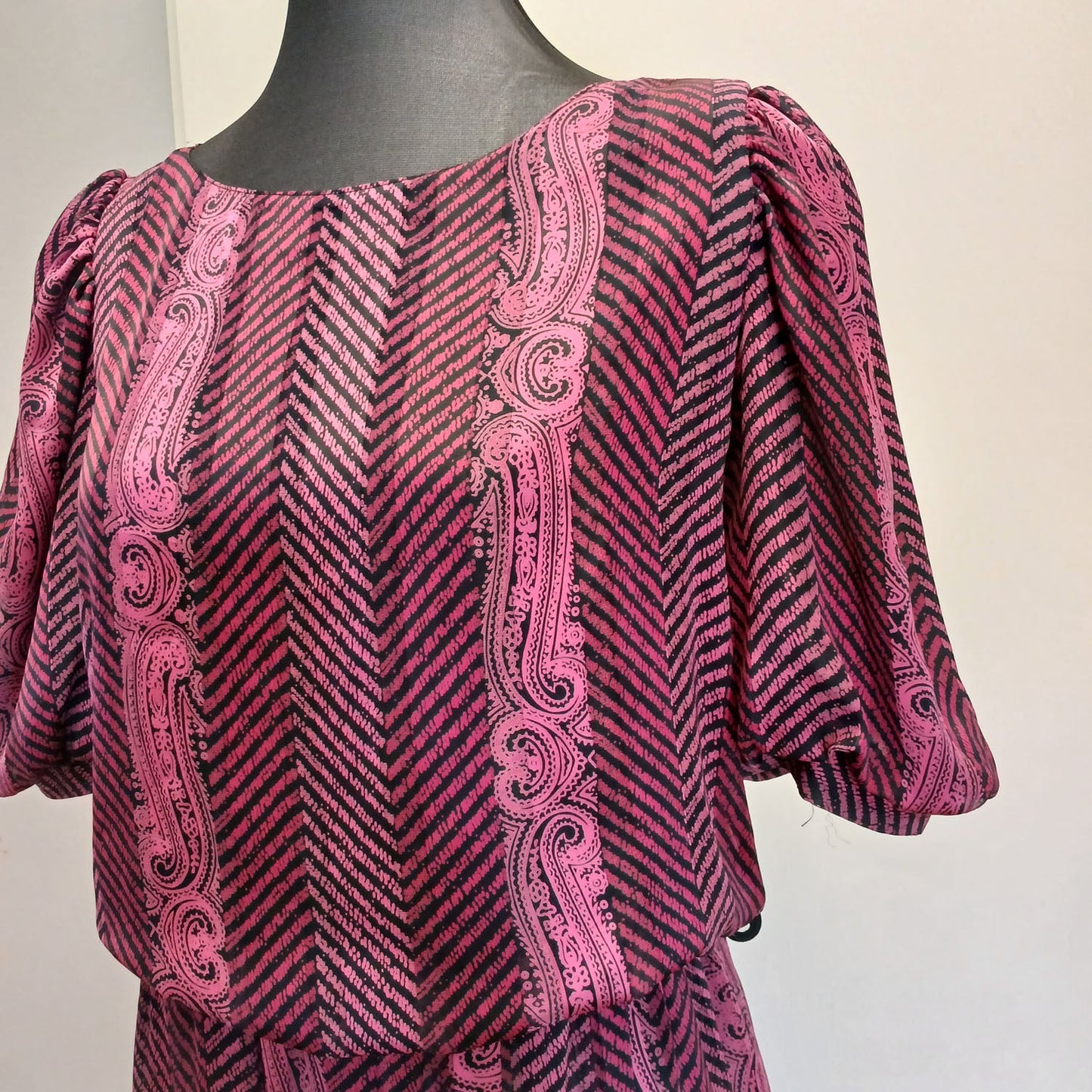Vintage magenta 80s soft silky evening dress Modeshy