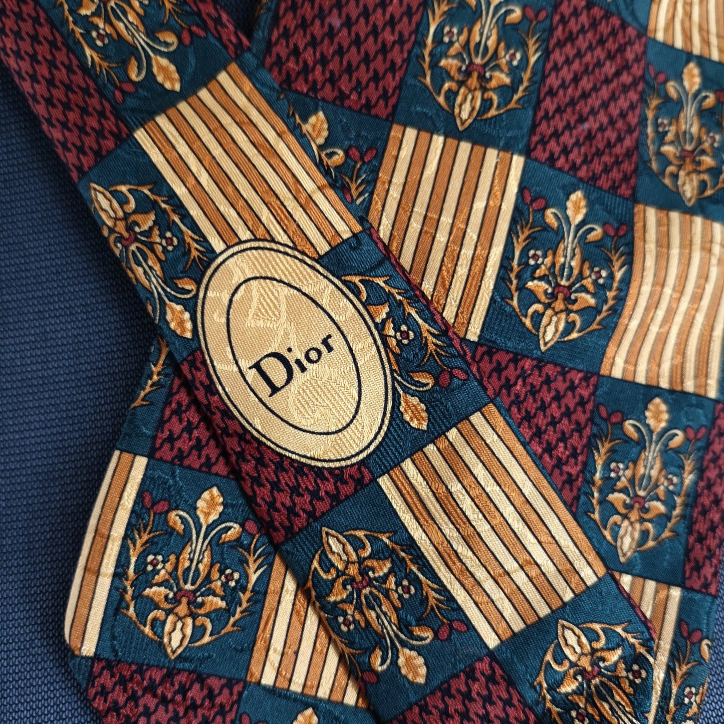 Vintage Christian Dior Silk Tie with Dior emblem Modeshy