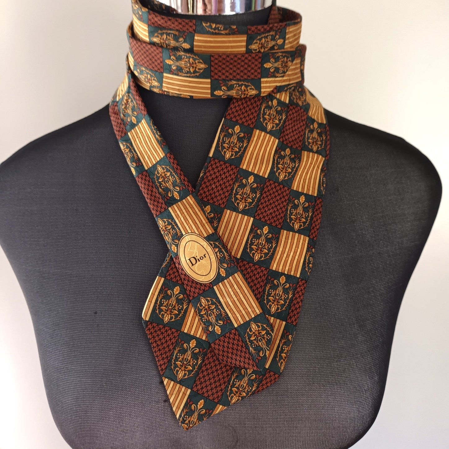 Vintage Christian Dior Silk Tie with Dior emblem Modeshy