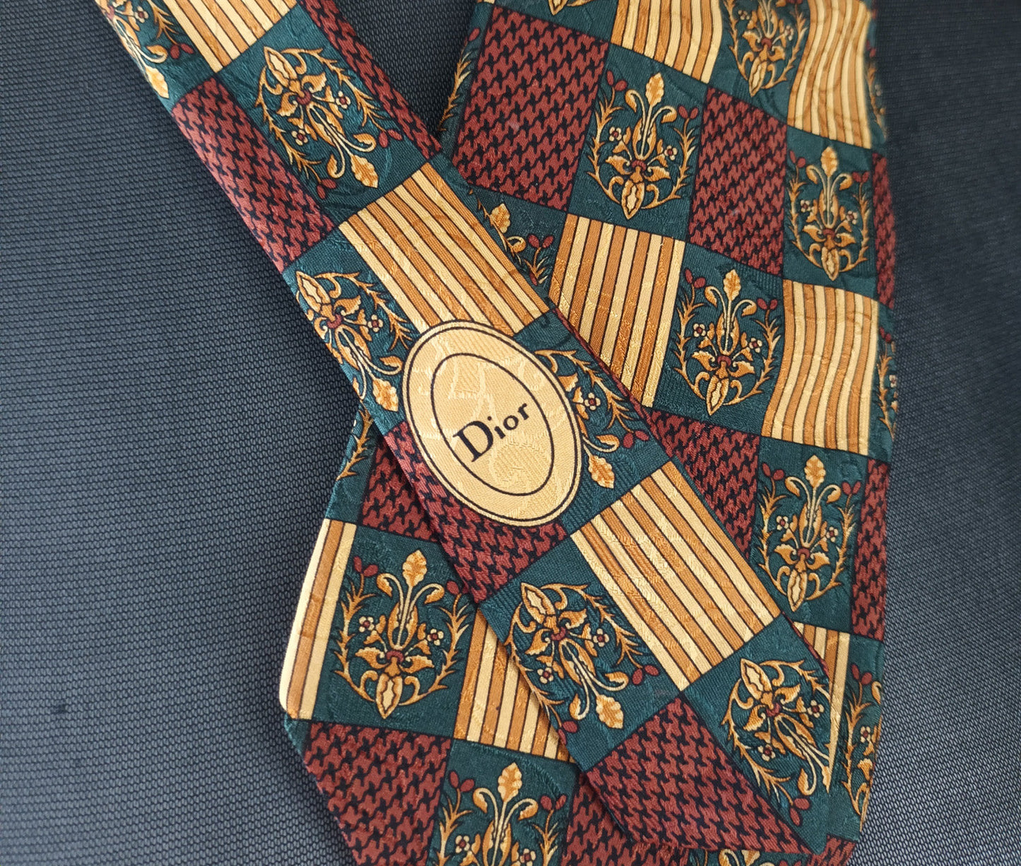 Vintage Christian Dior Silk Tie with Dior emblem Modeshy