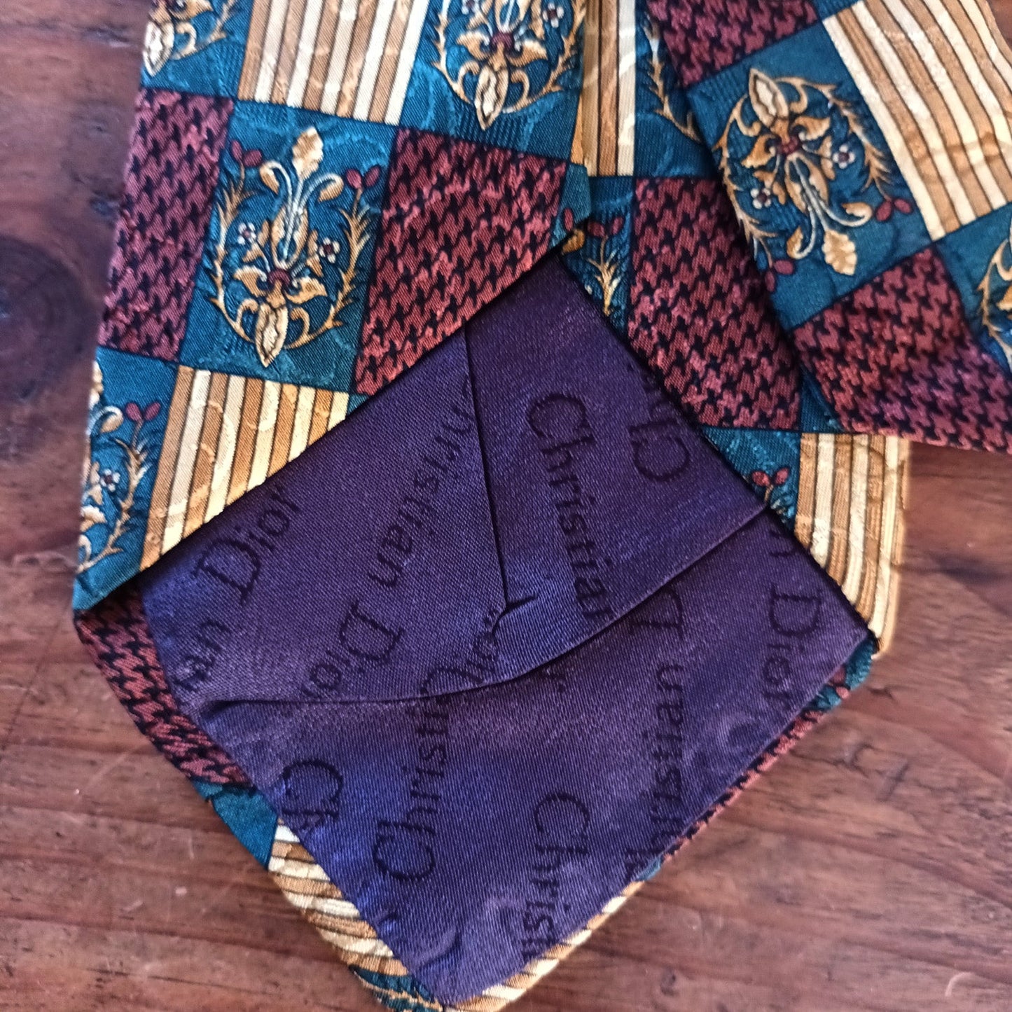 Vintage Christian Dior Silk Tie with Dior emblem Modeshy