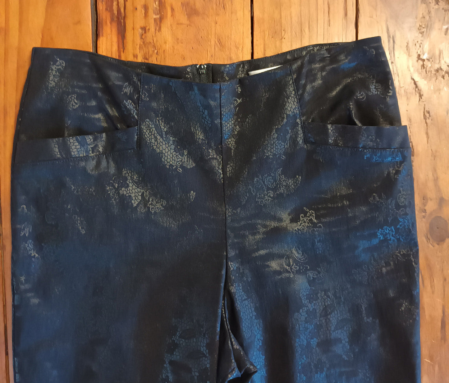 Vintage Andiamo 90s Embossed black floral dress pants 10 Au Modeshy
