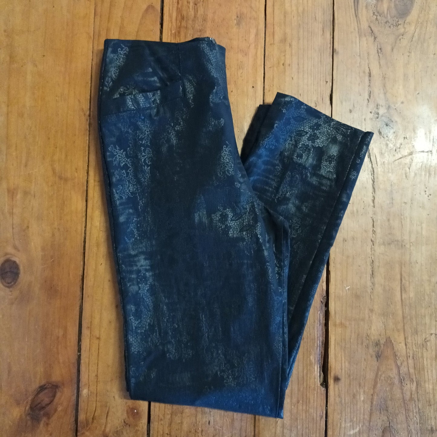 Vintage Andiamo 90s Embossed black floral dress pants 10 Au Modeshy