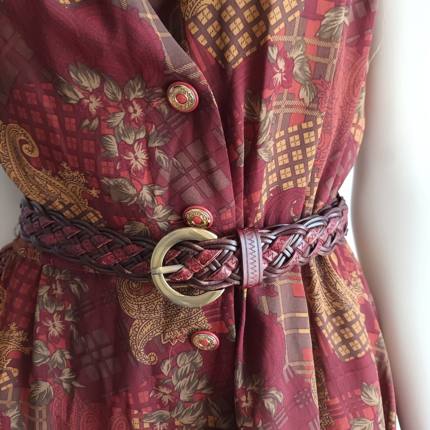 Vintage leather woven plat style belt Modeshy