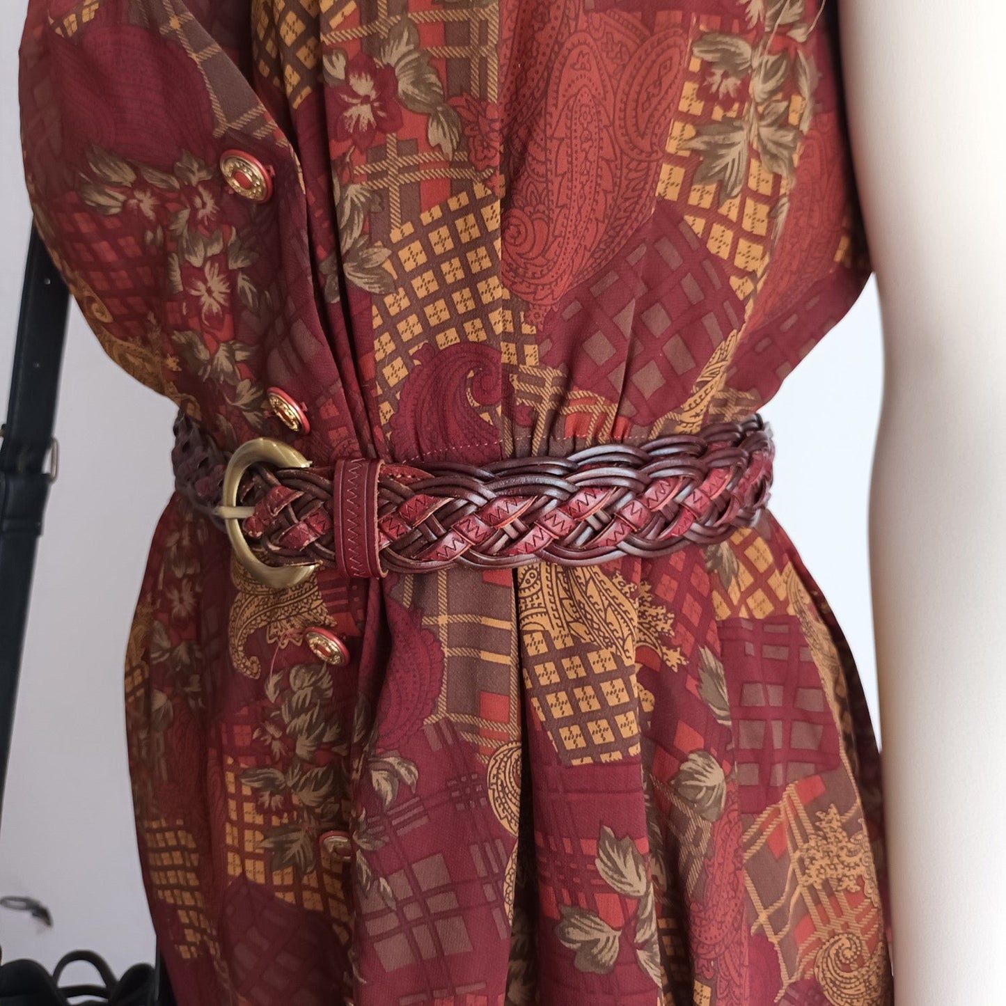 Vintage leather woven plat style belt Modeshy