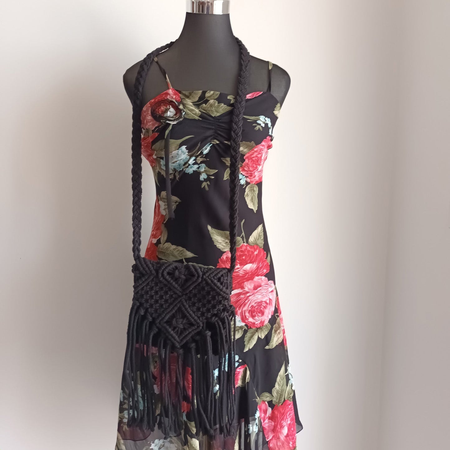 Vintage 90s y2k black floral dress Modeshy
