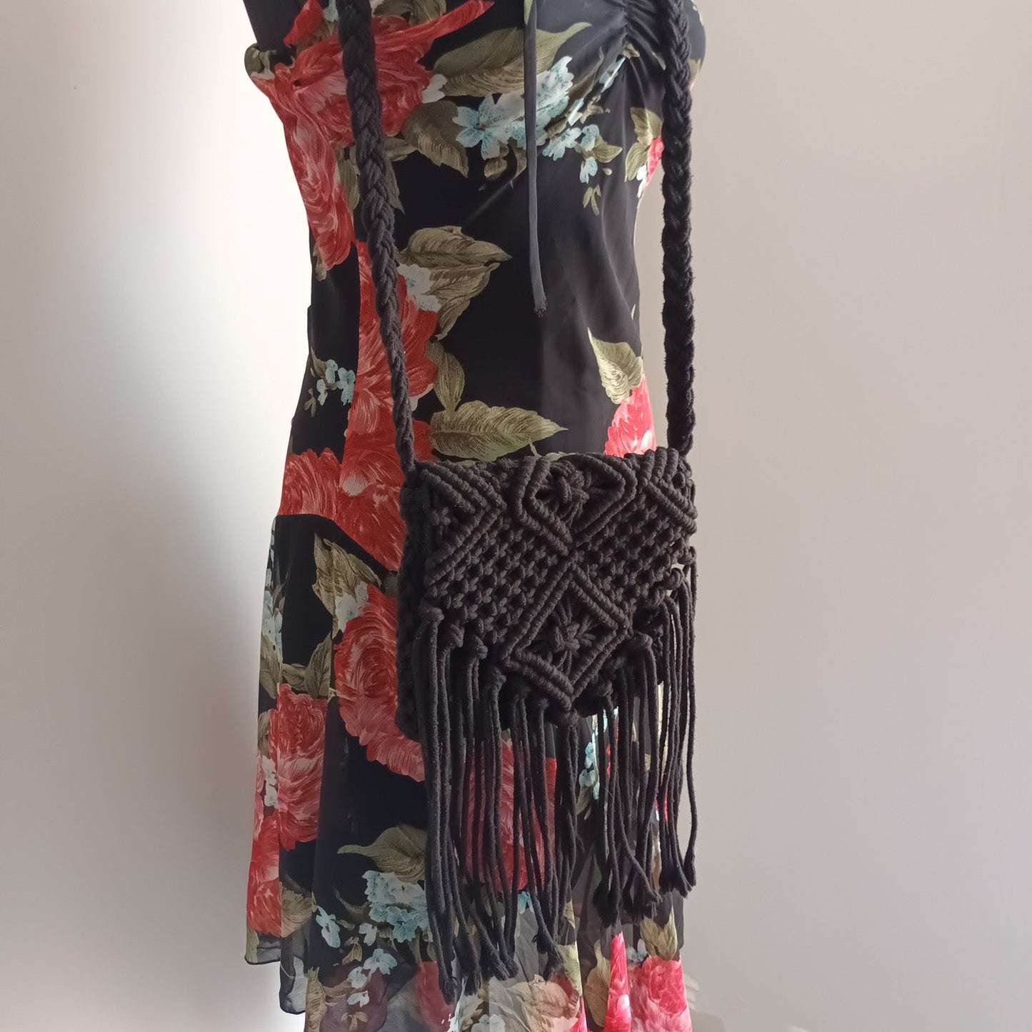 Vintage 90s y2k black floral dress Modeshy