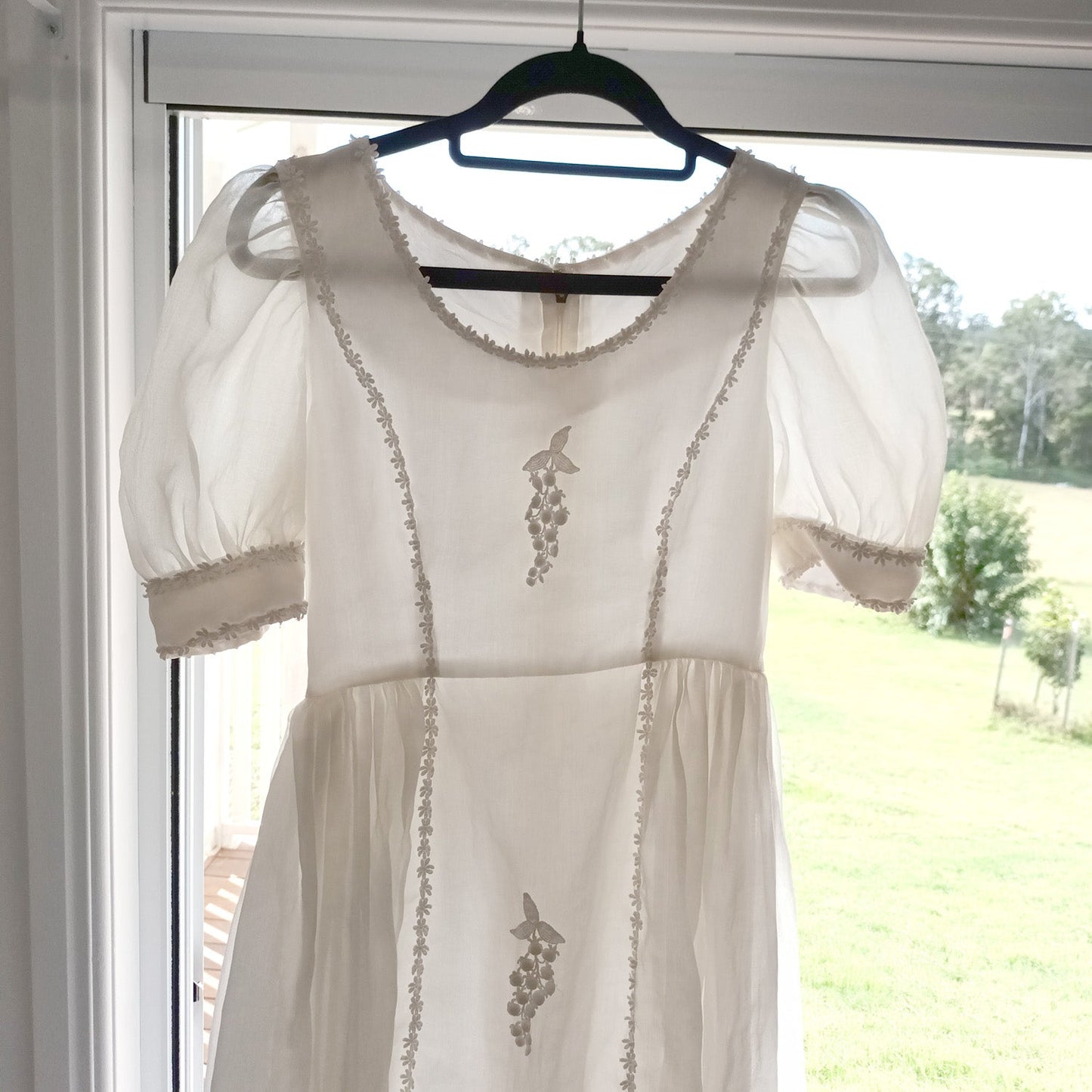Vintage organza wedding dress - Donate a dress Modeshy