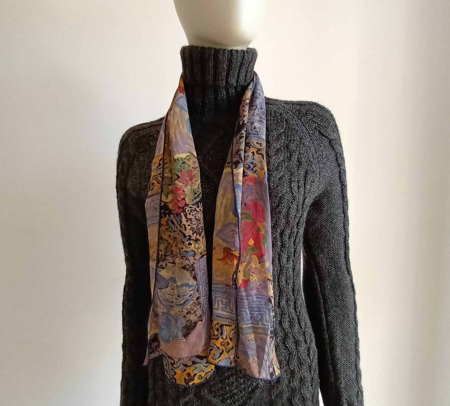 Vintage 90s scarf Modeshy