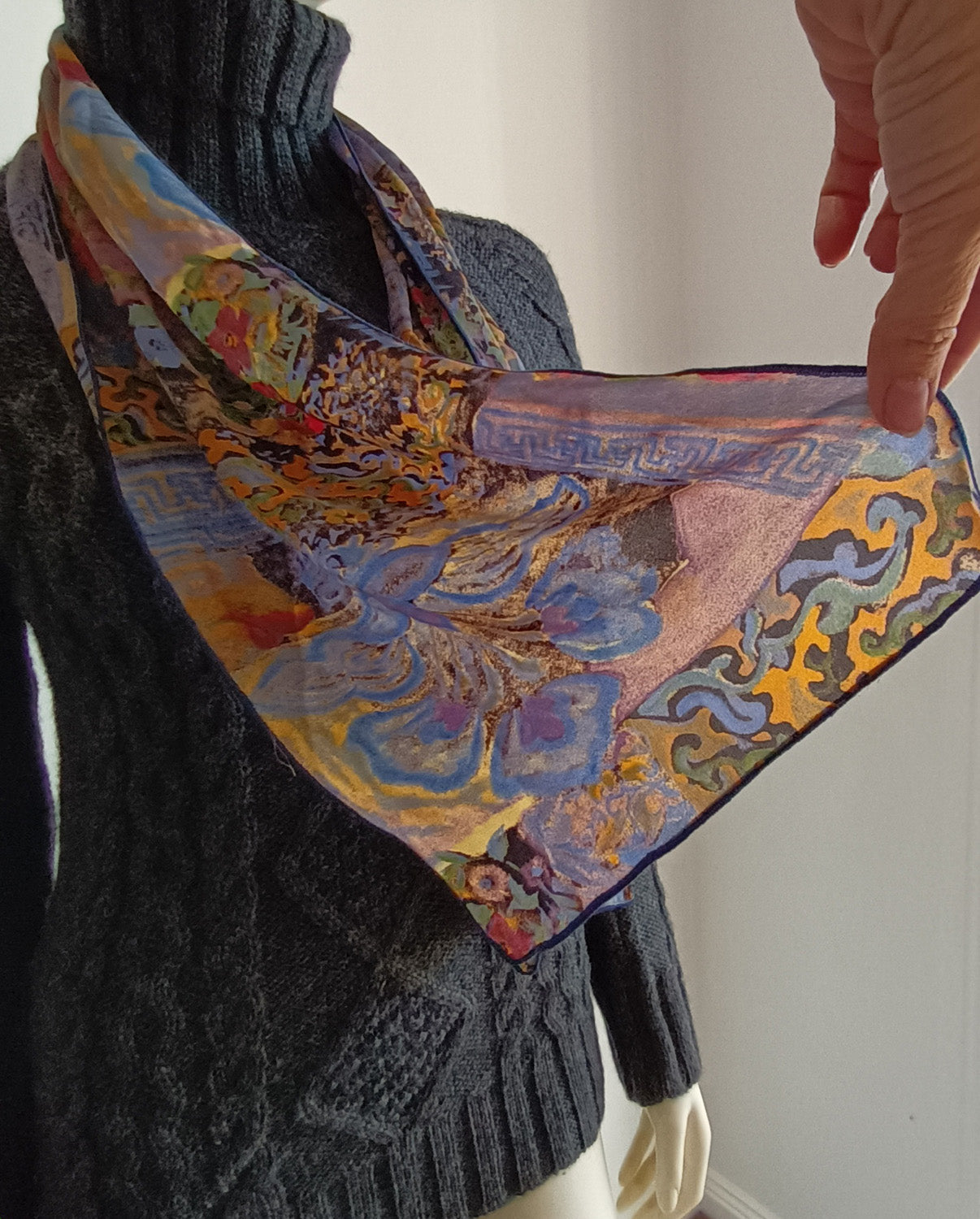 Vintage 90s scarf Modeshy