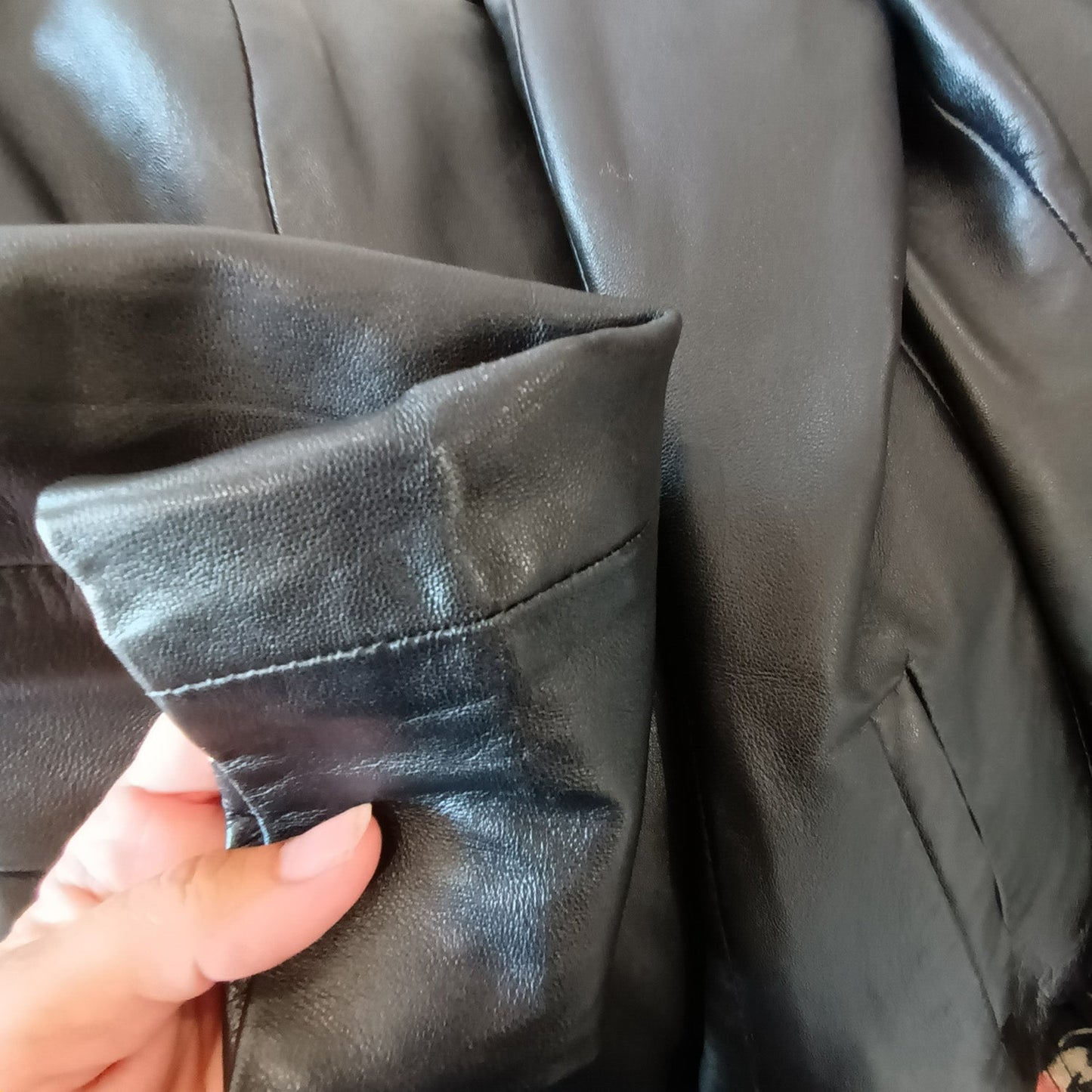 Vintage 90s black leather Jacket By Via Reggio Modeshy