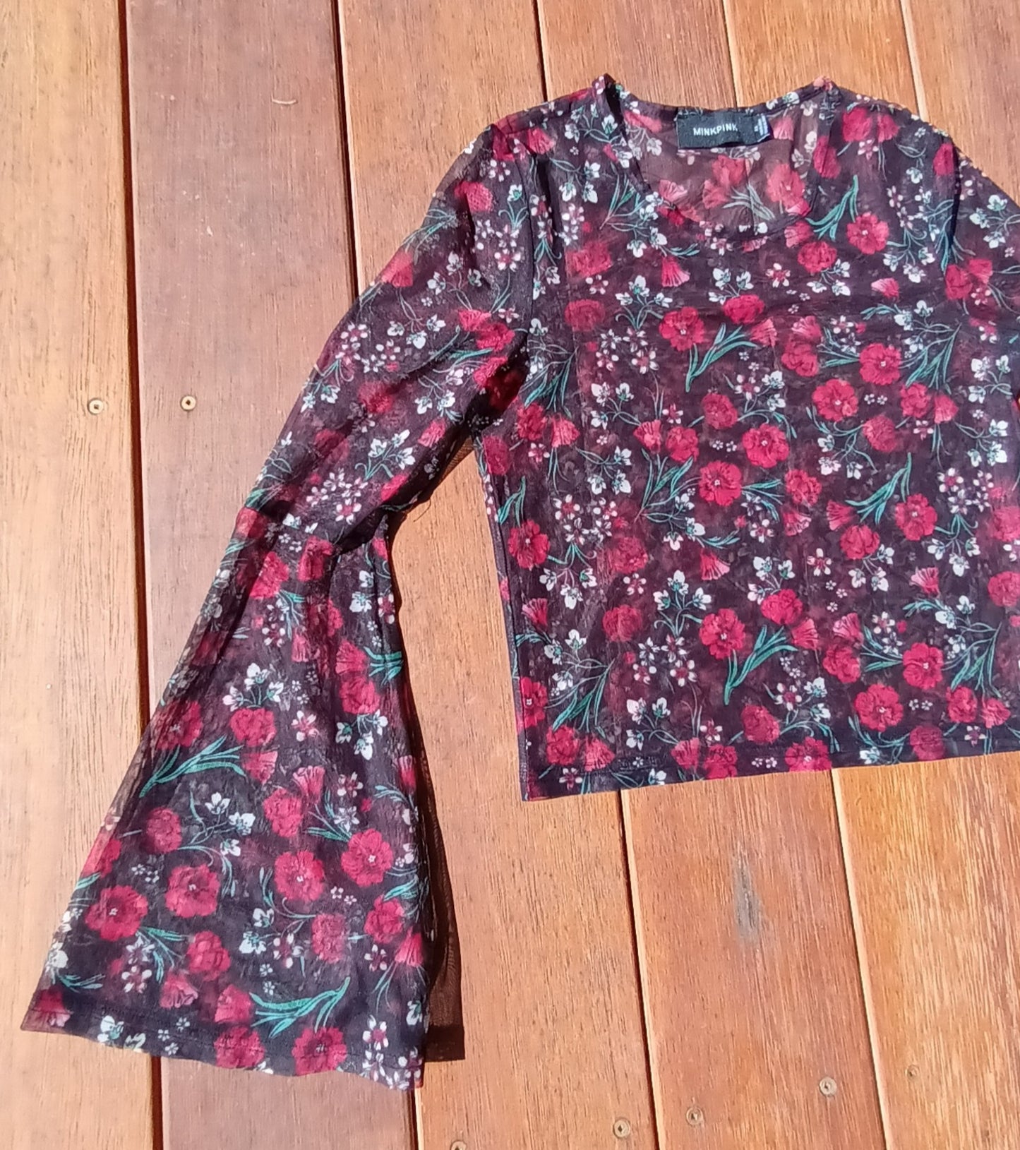 Vintage Mink Pink 90s bell sleeve floral top