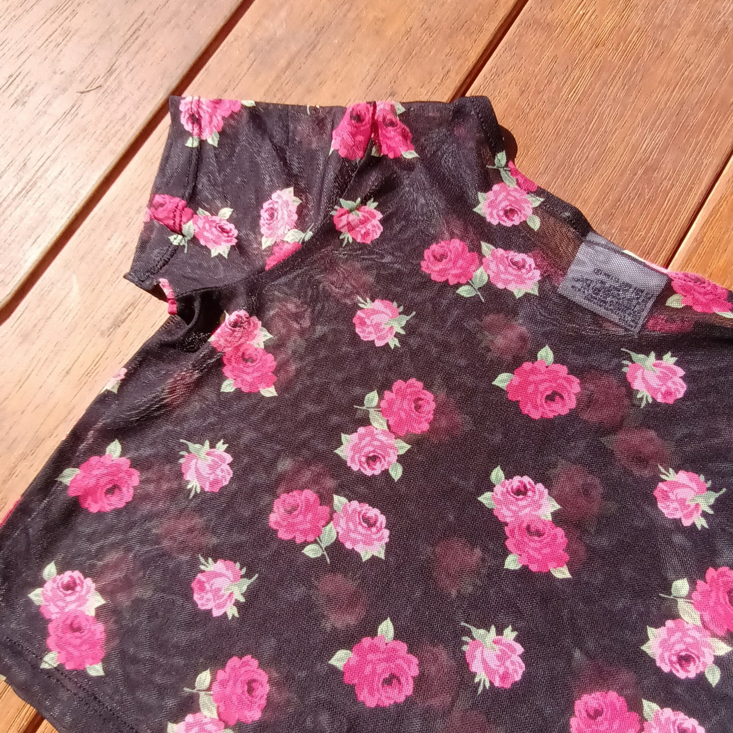 Vintage Mango cropped mesh floral top