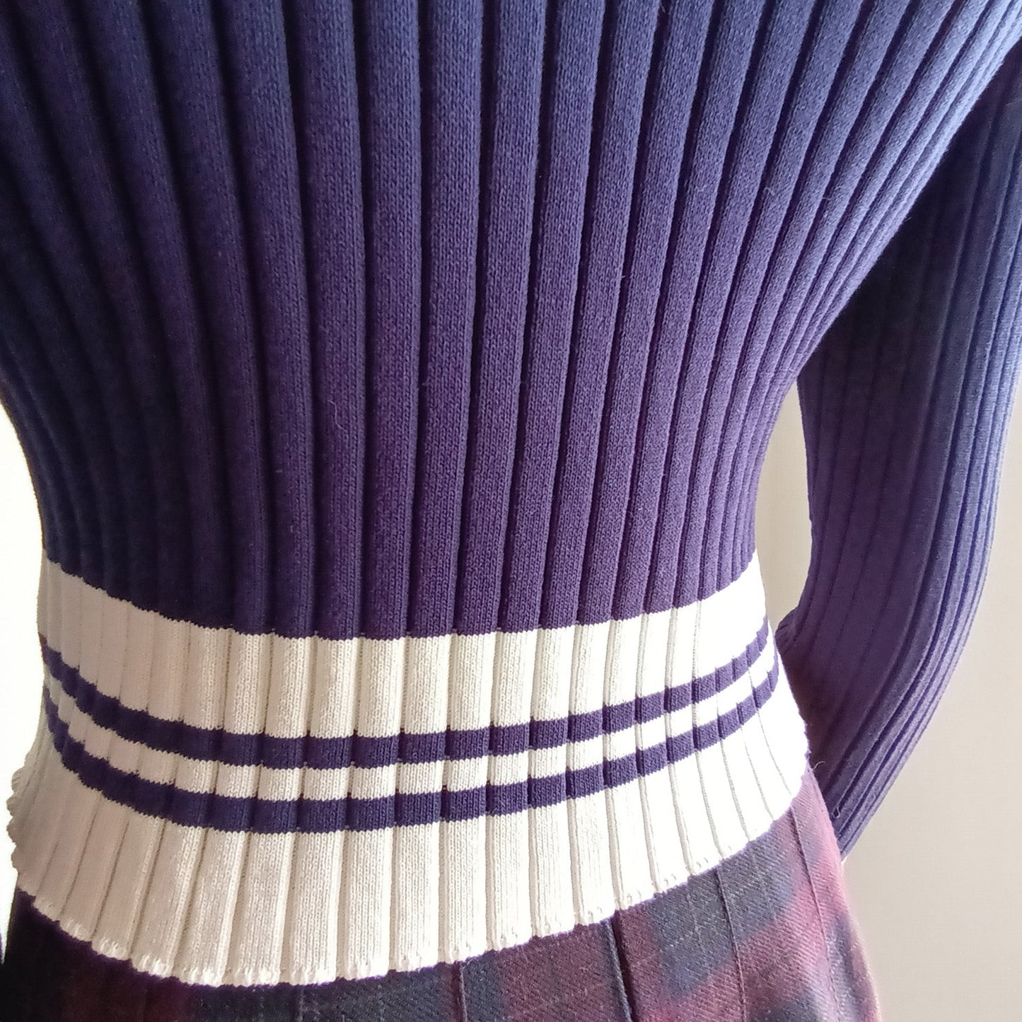 Valley girl preppy navy and white sweater Modeshy
