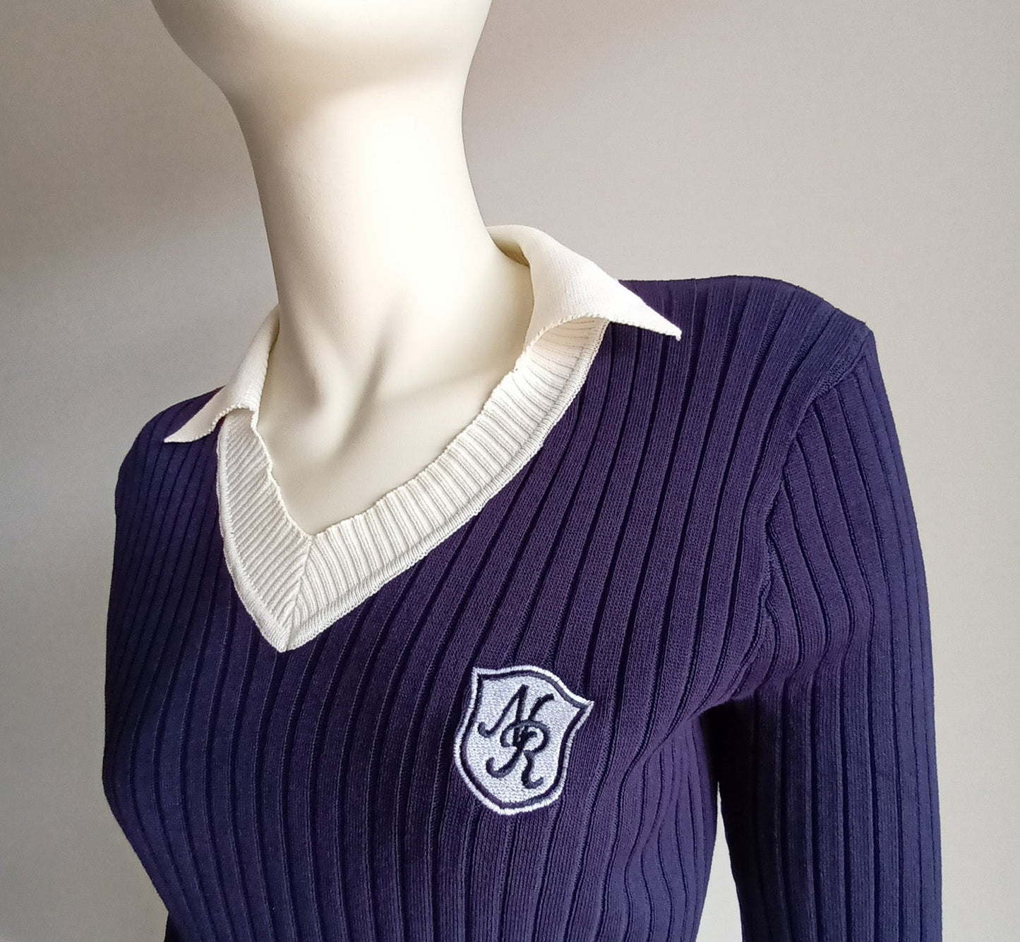 Valley girl preppy navy and white sweater Modeshy