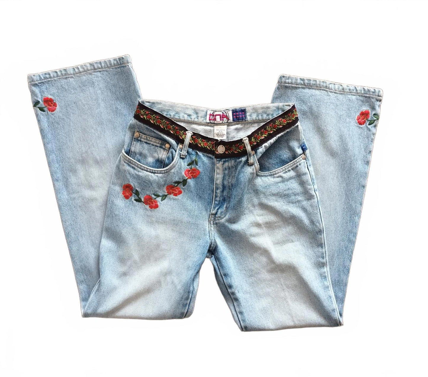 Vintage embroidered floral flared denim jeans. DNA Jeans Y2k