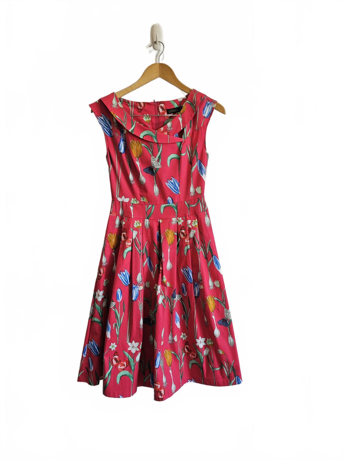 Timeless by Vanessa Tong pink floral 50s style summer garden dress.8