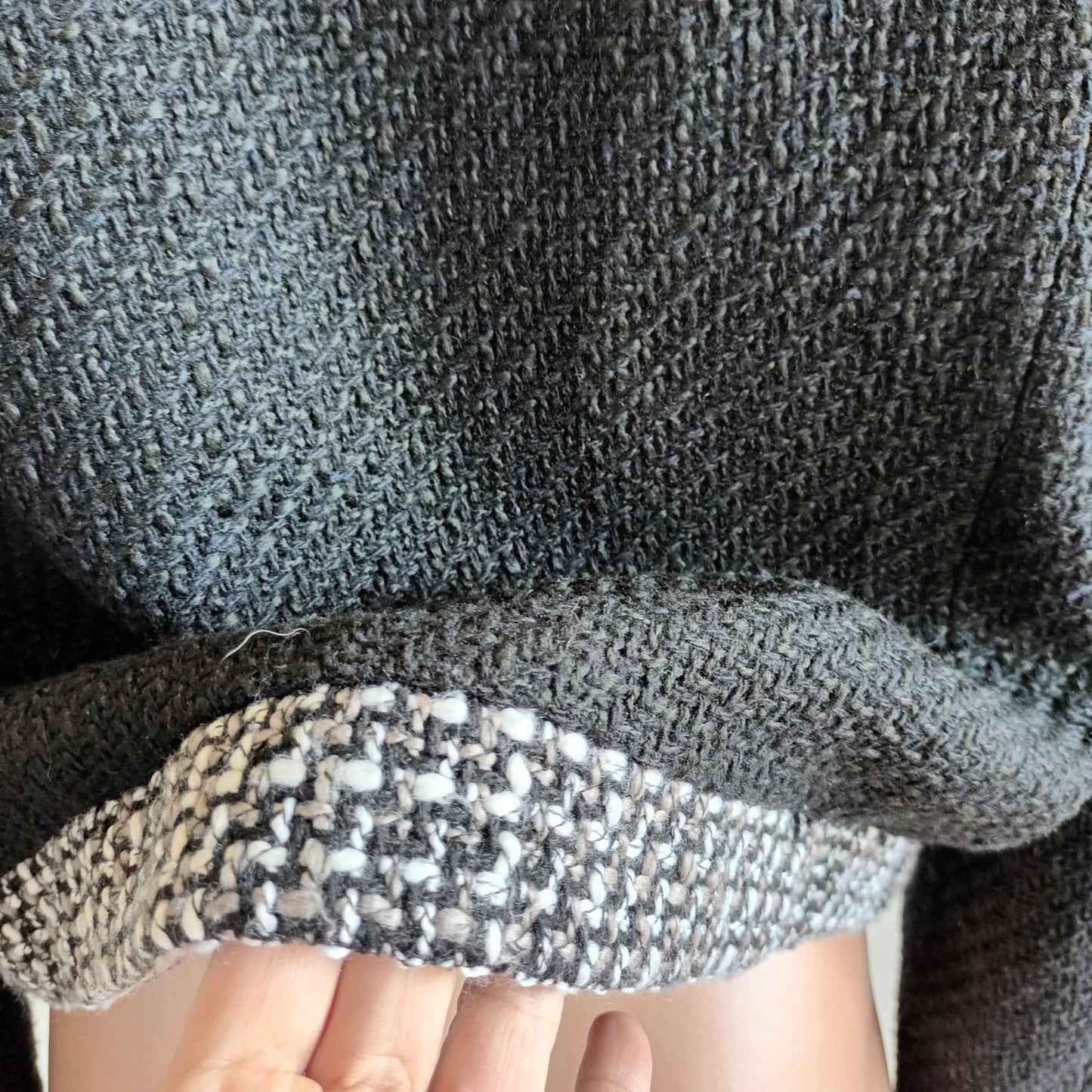 Black wool blend Tweed cropped jacket by Enrose 14