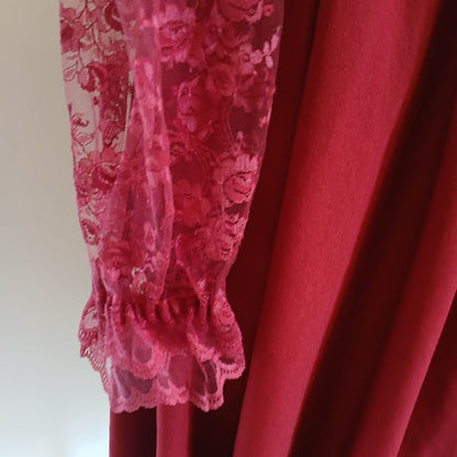 Vintage hand made gunne sax style cherry red lace dress. Modeshy