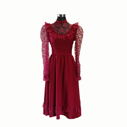 Vintage hand made gunne sax style cherry red lace dress. Modeshy