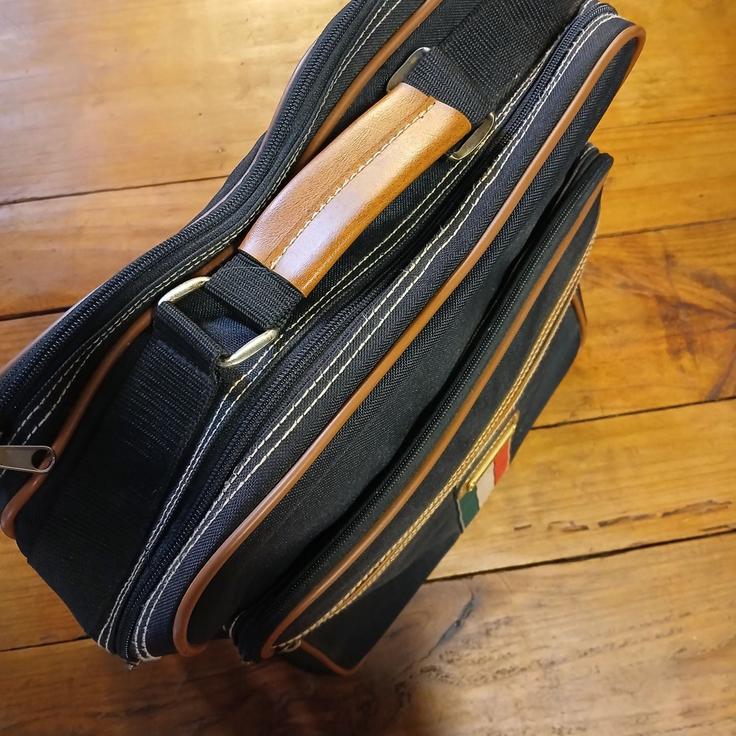 Vintage Res Med travel cross bag Modeshy