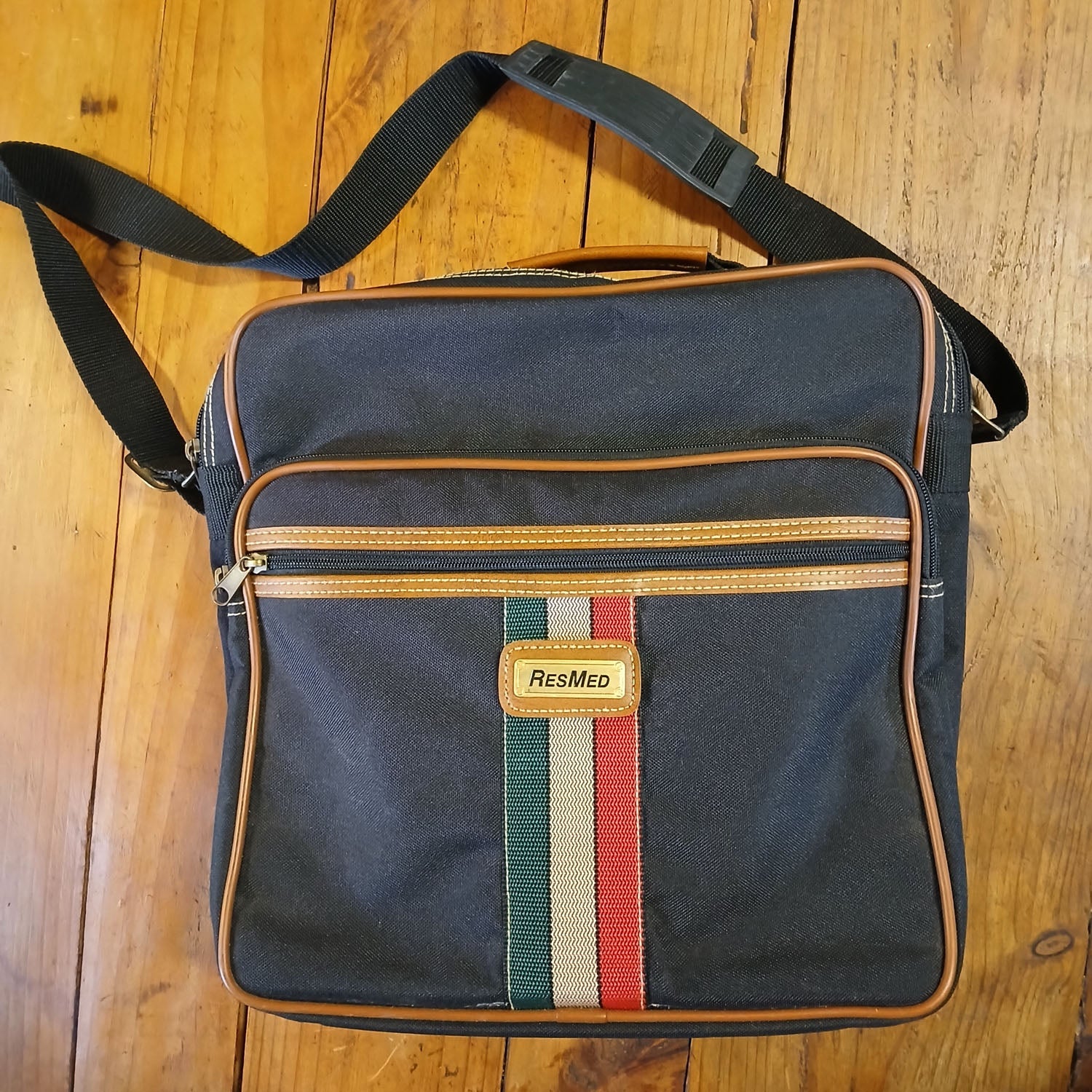 Vintage Res Med travel cross bag Modeshy