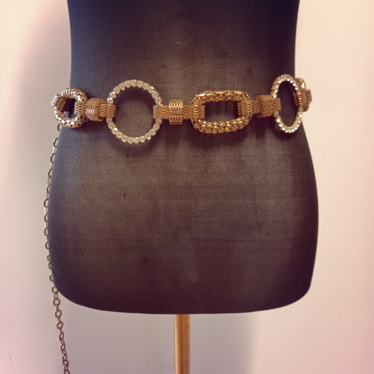 Vintage 90s Chain belt with diamante's Modeshy