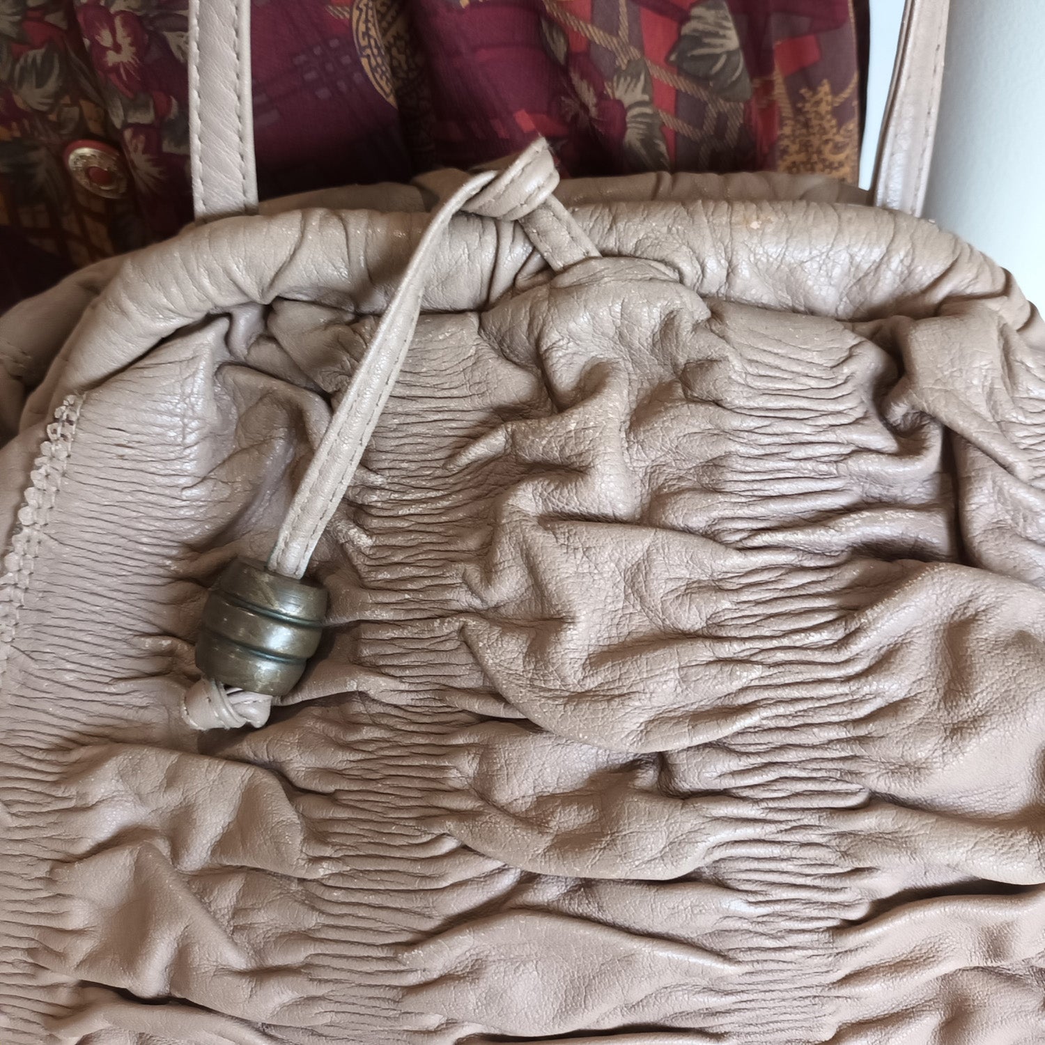 Vintage beige leather Oroton bag Modeshy