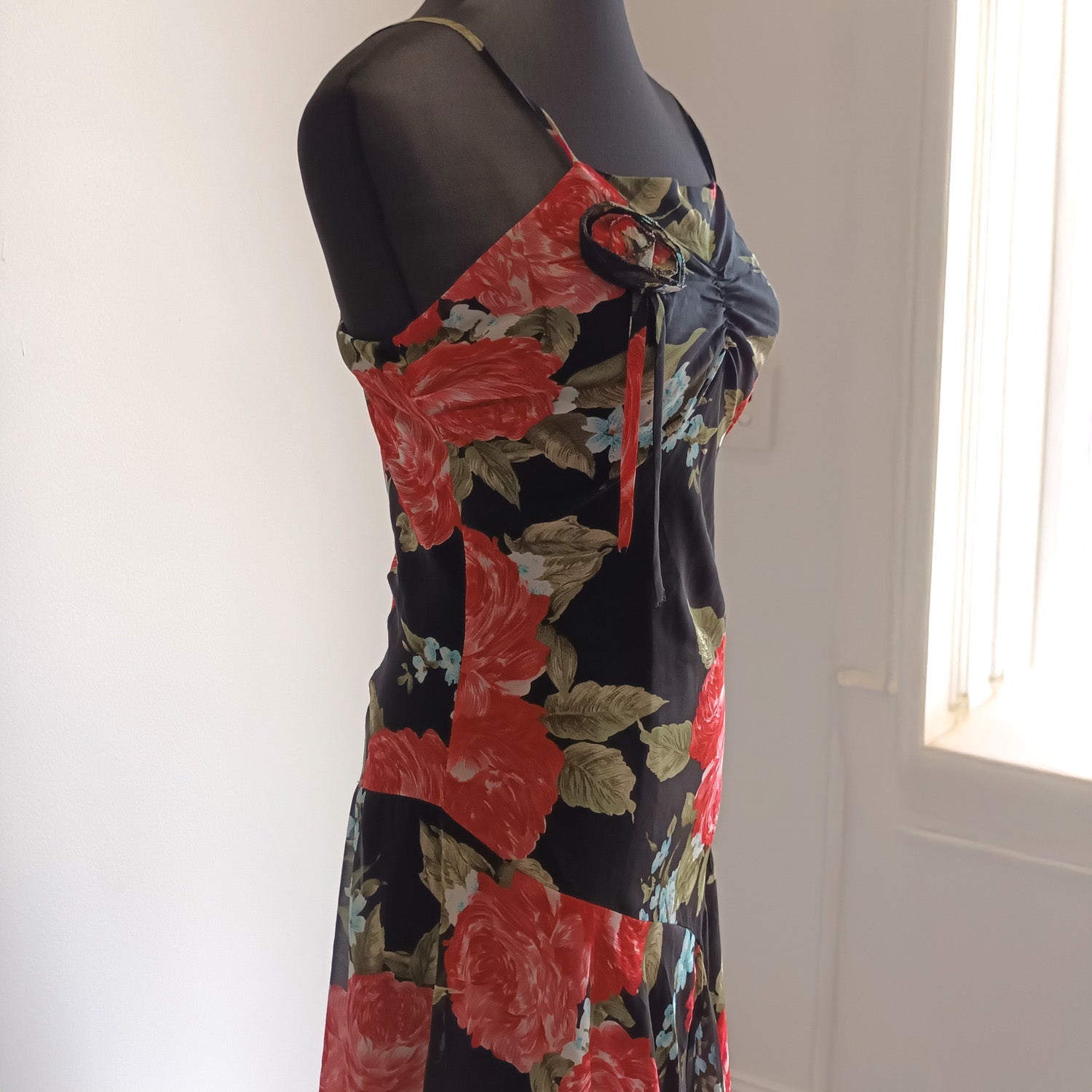 Vintage 90s y2k black floral dress Modeshy