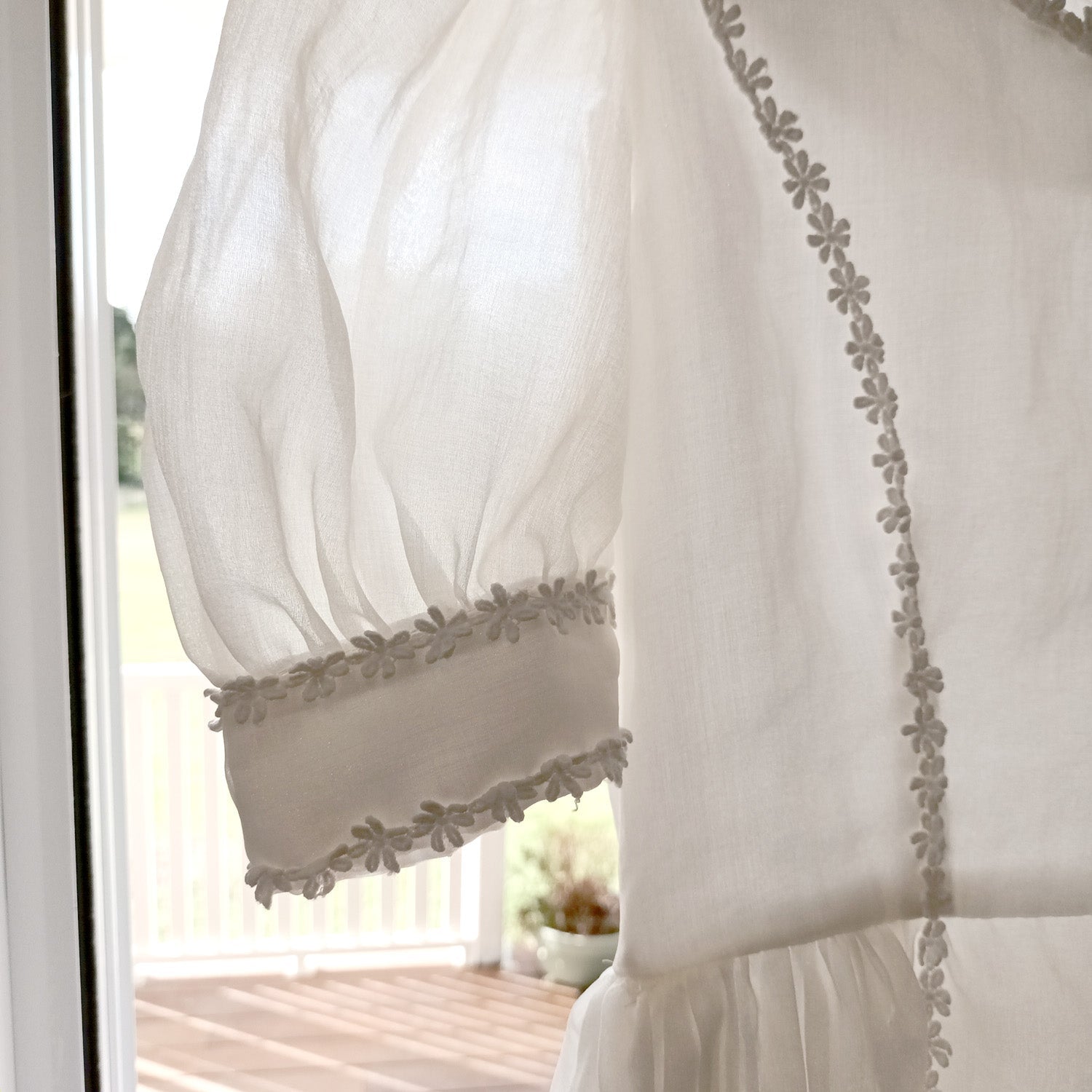 Vintage organza wedding dress - Donate a dress Modeshy
