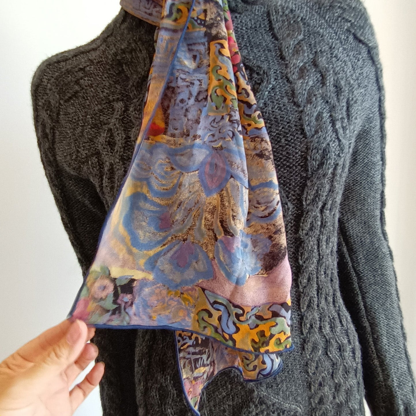 Vintage 90s scarf Modeshy