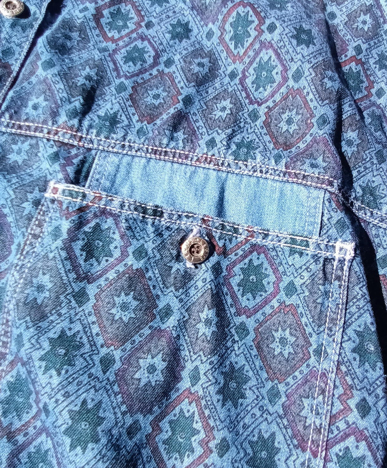 Vintage Levis wester denim long sleeve shirt.
