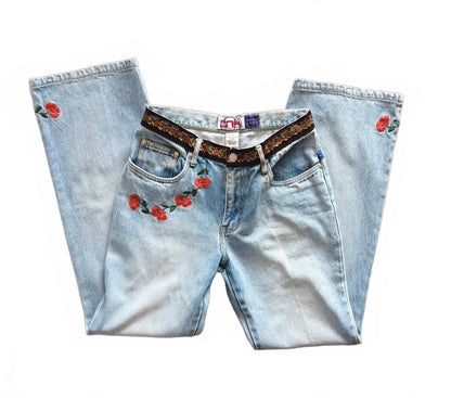 Vintage embroidered floral flared denim jeans. DNA Jeans Y2k