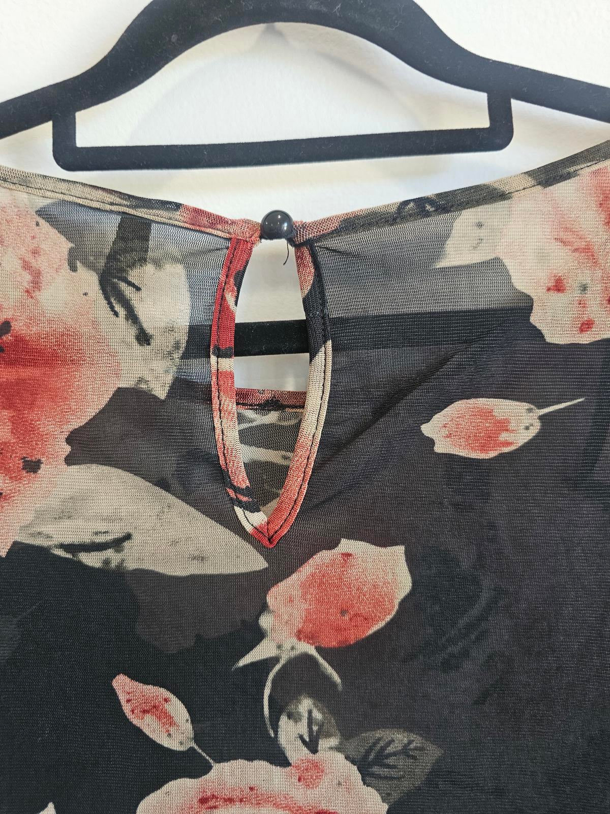 Black floral bell sleeve crossroads sheer size 12