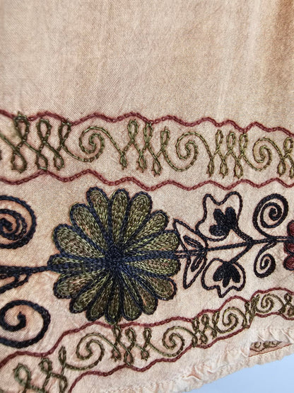 Vinage boho embroidered maxi skirt by AL- ZEER long tall.